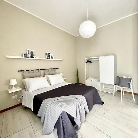 Grey Apartment Caiazzo Extérieur photo