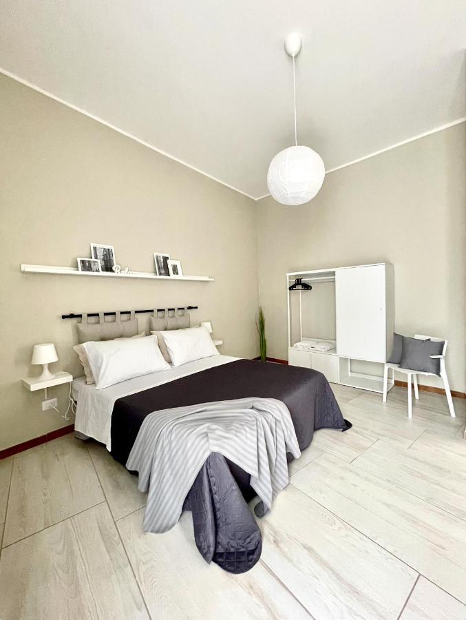 Grey Apartment Caiazzo Extérieur photo